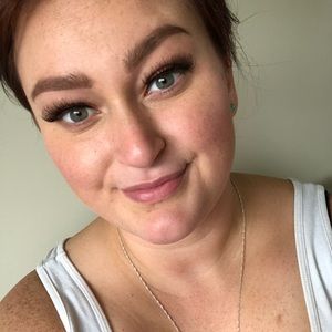 Meet your Posher, Savannah
